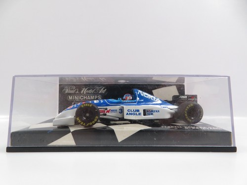 Minichamps 430950003 - 1:43,