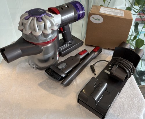 Dyson sv25 silver - dyson,