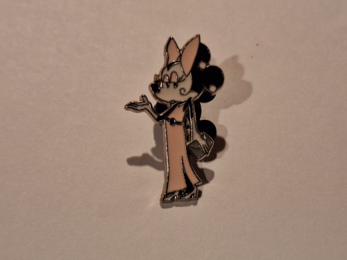 Disney trading pins 2012 - disney,