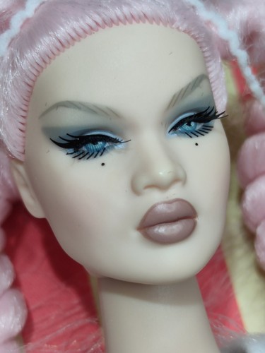 Nuface nrfb doll cirque - nuface,