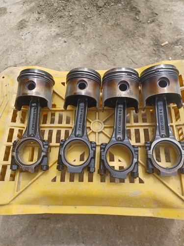 Set pistoni bielle - pistoni,