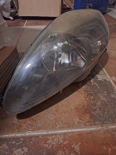 Faro fiat grande punto - faro,