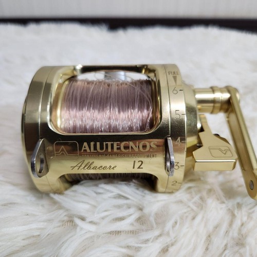 Attrezzatura pesca a - da,