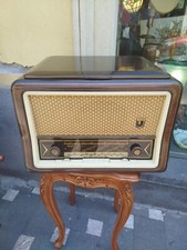 Radio con giradischi Siemens mod. SM 7237 anno 1956/1957. Misure 54 x 38 x 36 cm
