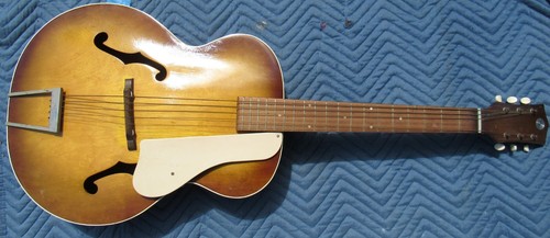 Raro silvertone vintage arch - raro, vintage?