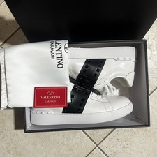 Valentino Garavani 11