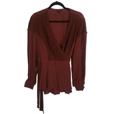 Top Torrid rosso scuro inserto