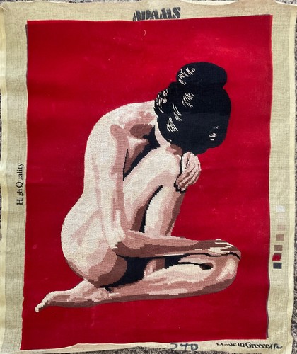 Timido ago nudo - , senza