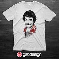 T-shirt Magnum PI Tom  Selleck