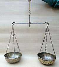 Antique Weighing Scale trader HAND Balancing TARAZU iron Rod Deep Brass Pan   