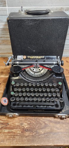 Macchina scrivere portatile - scrivere,