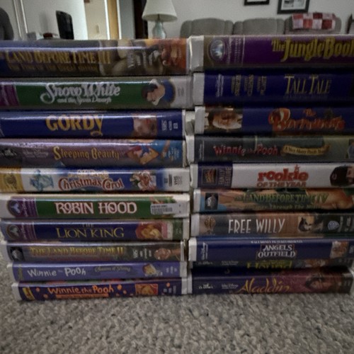 Disney vhs clamshell mixed lot - disney,
