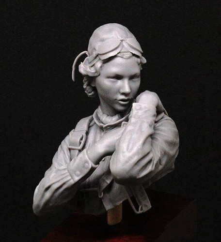 Busto pilota femminile - , russo