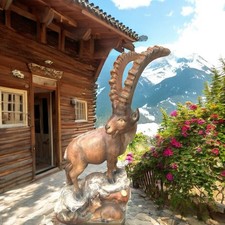 Capricorno intagliato a mano