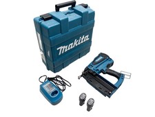 Chiodatrice a batteria Makita GF600SE con gas 7.2V DANNEGGIATA