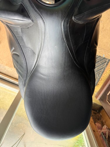 Devoucoux dressage saddle - dressage,