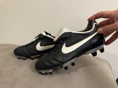 Nuovissime scarpe calcio - nuovissime, da
