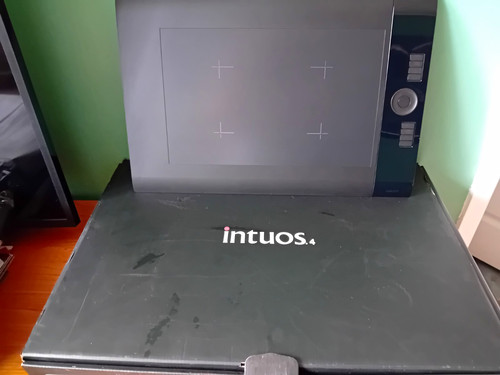 Wacom intuos4 ptk 840 - wacom,