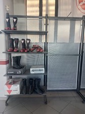 Parete espositiva usata con rotelle