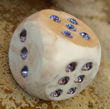 Dado gioco in legno e