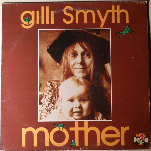 Gilli smyth mother - smyth,