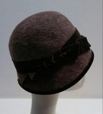 CAPPELLO CLOCHE FELTRO MARRONE