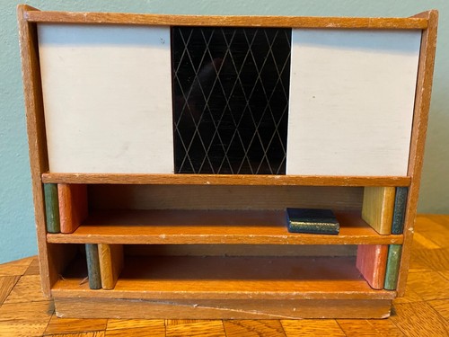 Armadio casa delle bambole