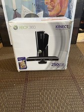 Pacchetto Xbox 360 Kinect 250