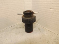 Tappo di chiusura trasduttore