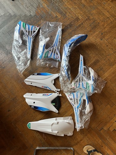 Racing plastiche nuove - tm,