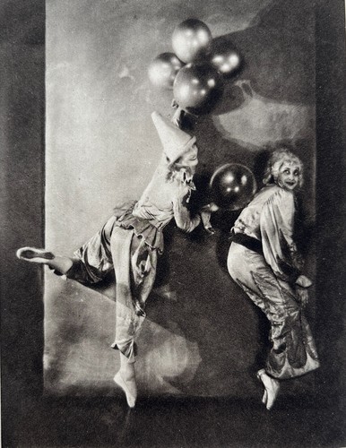 Fun dance study - "pouf", 1928