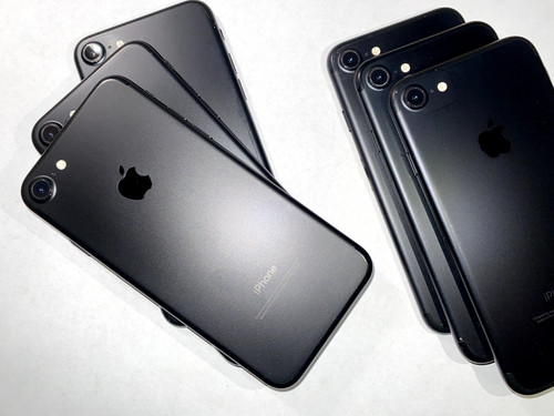 Mint condition iphone 32 - mint,