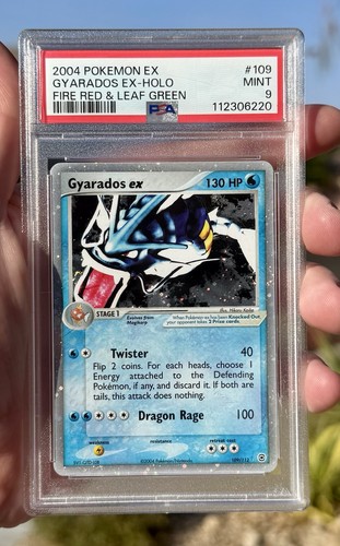 Pokemon gyarados rosso - pokemon,