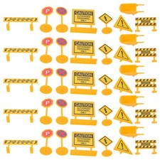  Set da gioco con segnali stradali in miniatura da 56 pezzi: modelli di segnali