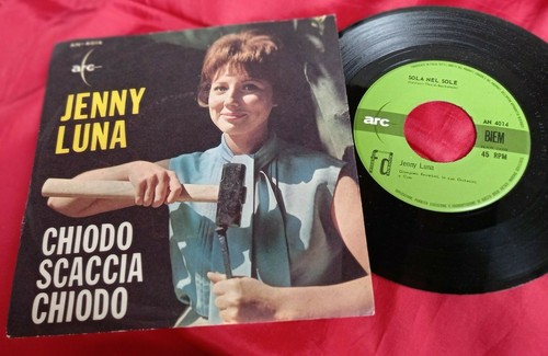 Jenny luna chiodo schiaccia - jenny,