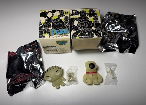 Kidrobot family guy 2011 sdcc - 2011,