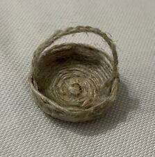 MINIATURA PRESEPE CESTO  Fatto A MANO MINUTERIE NATALE S.GREGORIO