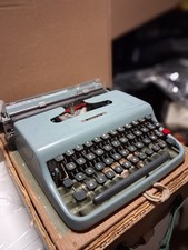 Olivetti Lettera 22 macchina