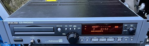 Lecteur pro studio tascam - lecteur,