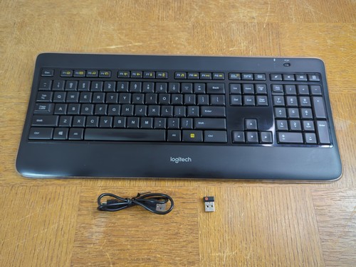 Logitech k800 wireless - logitech,