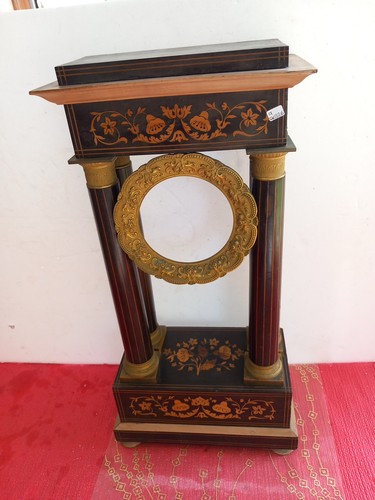Jolie corps pendule - jolie,