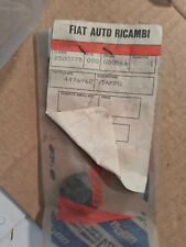 1x ORIGINALE 4476962 TAPPO SUPPORTO ANTENNA LANCIA Y10 FL. 1989 (1988 - 1992)