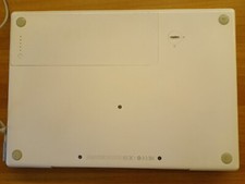 Apple MacBook A1181 13" - 2,0 GHz Intel Duo | 2 GB Ram| 120 GB HD| Lion| fine 2008