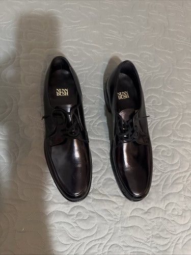 Scarpe eleganti derby