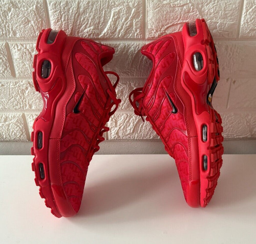 Air max plus university red - max,