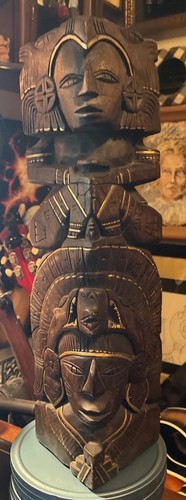 Aztec maya mesoamerica totem - aztec,