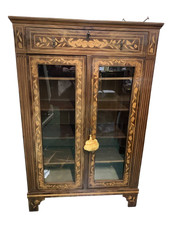 Vetrina Olandese in noce