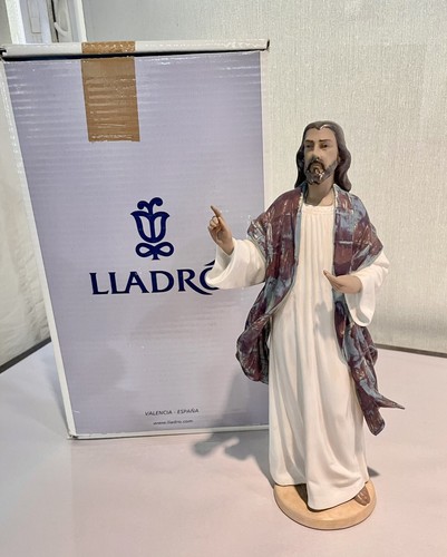 Lladro figurine the holy - figurine,