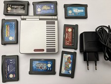 Nintendo GAME BOY Advance SP -