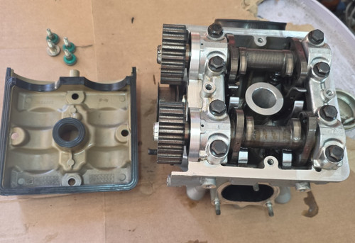 Testata orizzontale completa - testata,